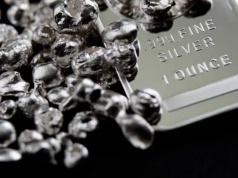 Fundusz „zreewaluował” wartość srebra – setki tysięcy starg, inwestorzy wściekli