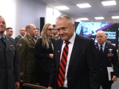 "Oburzeni nawet wyborcy PiS". Nowy sondaż po głośnej deklaracji Toma Rose'a