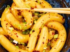 Kluski ziemniaczane po azjatycku