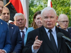 "Najpierw zderzak, a potem świeżak". W PiS krążą teorie o kandydacie na nowego premiera