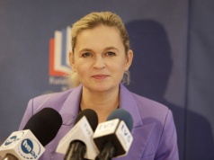 Barbara Nowacka: robimy reformę, żeby uczniowie wiedzieli, po co się uczą