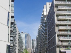 Kluczowa decyzja w sprawie warszawskiego "Hongkongu". Klienci dewelopera mają dość