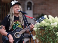 Darek Maleo Malejonek akustycznie – wyjątkowy muzyk i koncert w Kaliszu