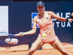 Tenis ziemny: Magda Linette z awansem w Dubaju!