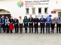 Przy świętokrzyskiej szkole otwarzyli Centrum Umiejętności w dziedzinie mechanizacji rolnictwa