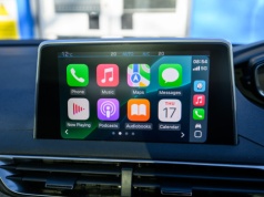Ulubiony serial obejrzysz w samochodzie. Apple CarPlay zdradza nietypową funkcję