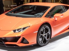 Jak po Lambo, to tylko do Chojnic. W środę licytacja komornicza luksusowych aut