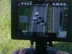 Policjanci latali dronem nad A2. Nie wszyscy wyprzedzali prawidłowo