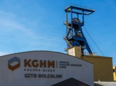 Milardowa umowa KGHM. Dostarczą miedź 135-letniej firmie. Starczyłoby na okrążenie Ziemi 1000 razy