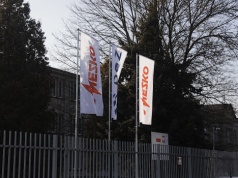 Europosłowie z komisji obrony w MESKO i „Łuczniku”