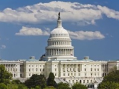 Z shoutgunem w pobliżu Kapitolu. 18-latek zatrzymany