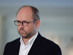 Marcin Przydacz pojawi się na posiedzeniu Rady Pokoju. O to poprosił Sikorskiego