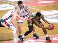 Uciekł im mecz, w którym byli plus 18. Jak mają uratować Orlen Basket Ligę?