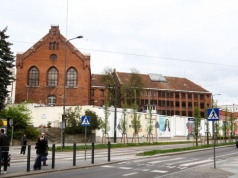 Mur aresztu śledczego w Olsztynie przejdzie metamorfozę? Służba więzienna gotowa na "zmianę wizerunku"