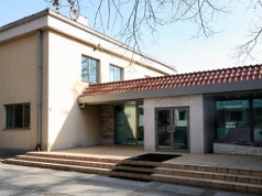 Oto najdroższa modernistyczna willa w Polsce. Uczelnia zapłaciła za nią fortunę