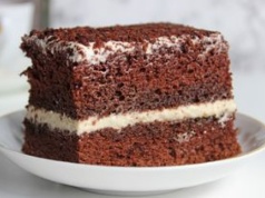 Dwa hity z PRL-u w jednym cieście. Jak podaję na deser, to znika w jedno popołudnie