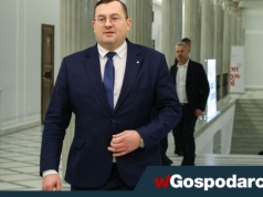 Krajewski zostaje na stanowisku. Na jak długo?