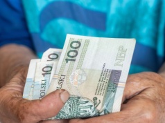 Od 1 marca prawie 7 tys. zł dodatku do emerytury. Skorzysta wyjątkowa grupa seniorów