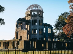 John Hersey pokazuje siłę reportażu. Jego "Hiroszima" wciąż przeraża i uczy