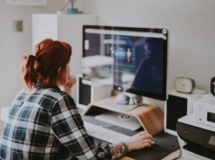 Eurostat: Kobiety w UE zarabiają średnio 11 proc. mniej niż mężczyźni