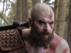 Kratos i Atreus z serialu God of War od Amazona na pierwszym zdjęciu. Internet nie ma litości: pojawiają się opinie, że to tani cosplay lub obraz AI