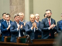 Ustawa o SAFE na szalkach prezydenckich interesów