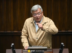 Wulgarne słowa posła KO w Sejmie. Tłumaczył się w zaskakujący sposób