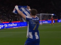 Pietuszewski błyszczy, Pietuszewski strzela! Ależ mecz Polaka