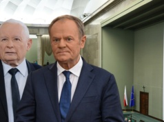 PiS notuje rekordowo niski wynik. Nowy sondaż pokazuje rozkład poparcia