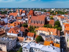 Po 30 latach czas na nowy model samorządu? Pomysłem jest łączenie gmin