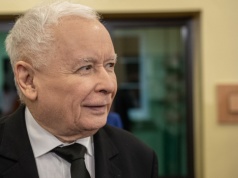 W PiS aż wrze. Kaczyński stawia zasłonę dymną. Miał podjąć decyzję