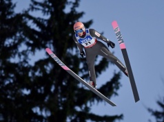 Loty narciarskie. Gdzie oglądać Polaków w Bad Mitterndorf? O której początek?