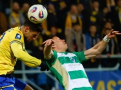 Olbrzymie kontrowersje w Derbach Trójmiasta. Trener Arki nie owijał w bawełnę