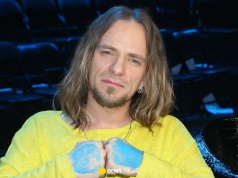 25 lat temu wystąpił w "Dwóch światach". Co dziś robi Wojciech Łuszczykiewicz?