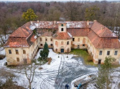 Pałac w Rozkochowie wypięknieje. Będzie remont lewego skrzydła