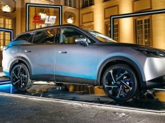 Ten chiński SUV rzuca wyzwanie Toyocie RAV4. Omoda 7 ma 279 KM i ponad 1000 km zasięgu. Ma też już polską cenę