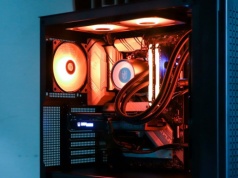 Gracz kupuje płytę główną za 180 zł, a dostaje sprzęt wart około 8 500 zł za darmo