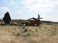 82 lata temu w Hucie Pieniackiej. Ta zbrodnia była jedną z wielu popełnionych w czasie Rzezi Wołyńskiej