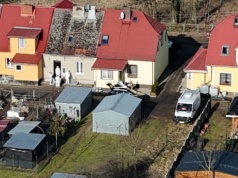 Śledczy w białych kombinezonach we wsi pod Stargardem. Doszło do tajemniczej zbrodni