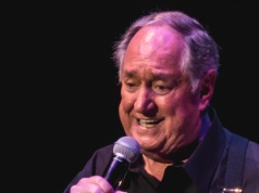 Nie żyje Neil Sedaka. Kilka godzin przed śmiercią muzyk trafił do szpitala