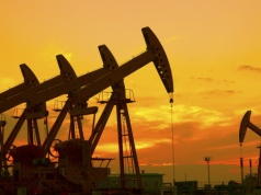 Ropa nawet po 150 dol. za baryłkę? Analitycy dopuszczają taki scenariusz