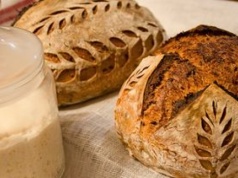 Czy chleb na zakwasie naprawdę jest zdrowszy? Eksperci jasno wskazują