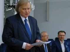 Profesora szanuję za głowę