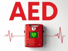 Nowy defibrylator AED w Starczy. Urządzenie ratujące życie dostępne dla mieszkańców