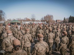 130 nowych żołnierzy złożyło przysięgę w Kraśniku. „Chwila pełna dumy i wzruszeń”