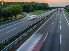 150 km/h na autostradzie? Resort infrastruktury analizuje zmiany przepisów