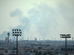 Polka słyszała wybuchy w stolicy Kataru. "Ludzie zatrzymywali się, by spojrzeć w niebo"