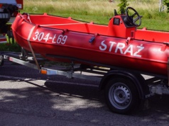 Poszedł na spacer, dostrzegł wystające z wody nogi. W rzece znajdowały się zwłoki