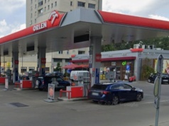 Wola. Brutalna bójka obcokrajowców na stacji paliw. Jeden z mężczyzn trafił na OIOM