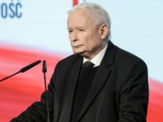Kaczyński próbuje ratować PiS przed rozłamem. Wskazał datę